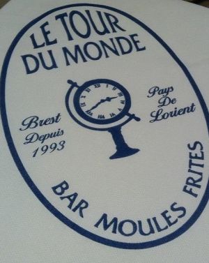 Logo Le Tour Du Monde